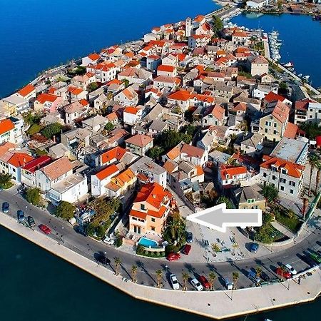 Apartments Maris Vranjic Екстериор снимка