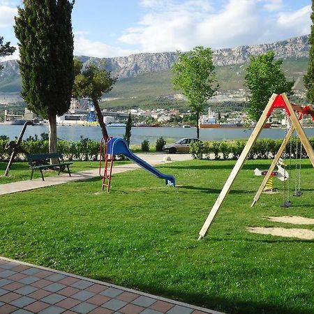 Apartments Maris Vranjic Екстериор снимка